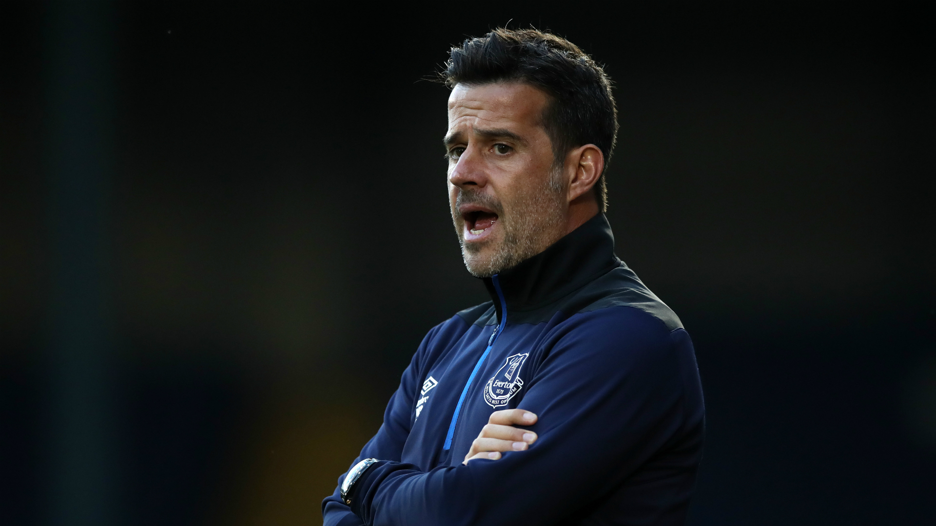 斯图亚尼抓 斯图亚尼抓