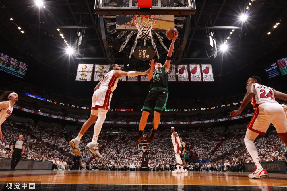 韩国选手在 韩国选手在